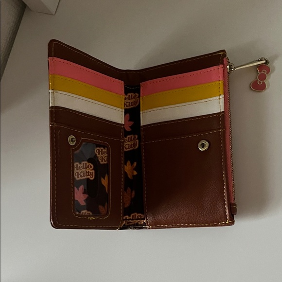 Sanrio x Loungefly Hello Kitty Pumpkin Spice All Over Print Flap Wallet - Picture 3 of 3